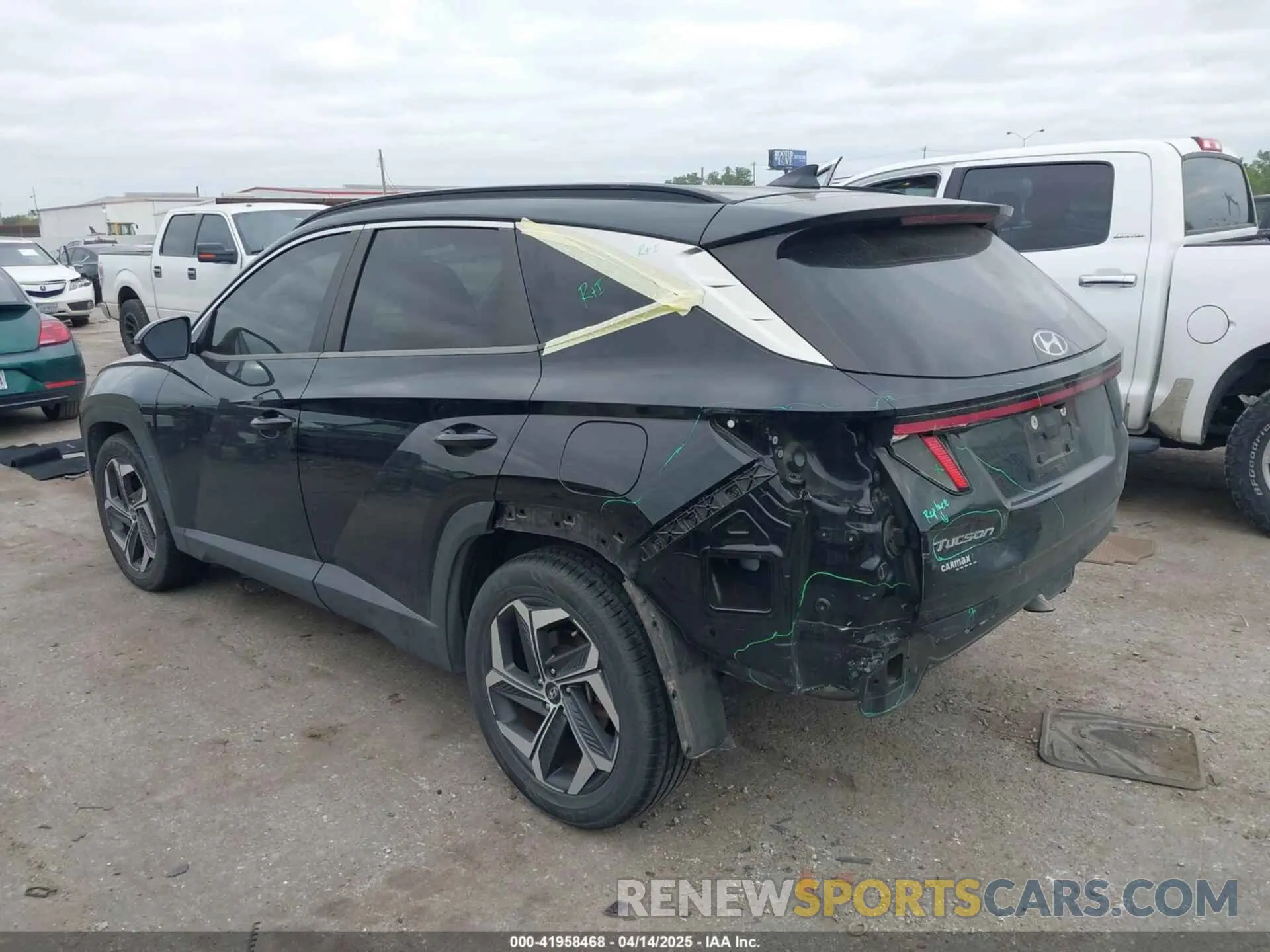 3 Photograph of a damaged car 5NMJF3AE9NH007275 HYUNDAI TUCSON 2022