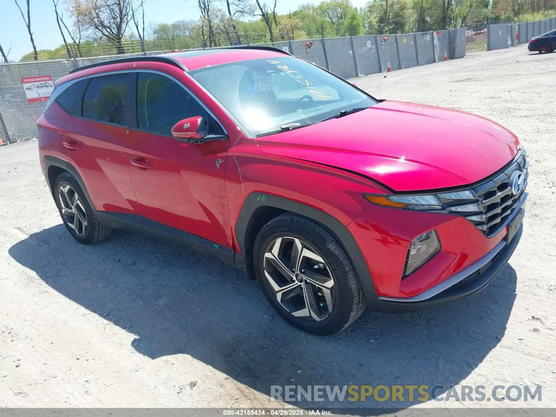 1 Photograph of a damaged car 5NMJF3AE9NH042687 HYUNDAI TUCSON 2022