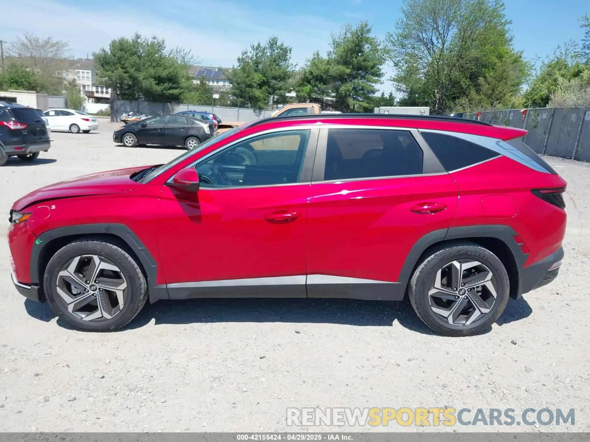 14 Photograph of a damaged car 5NMJF3AE9NH042687 HYUNDAI TUCSON 2022
