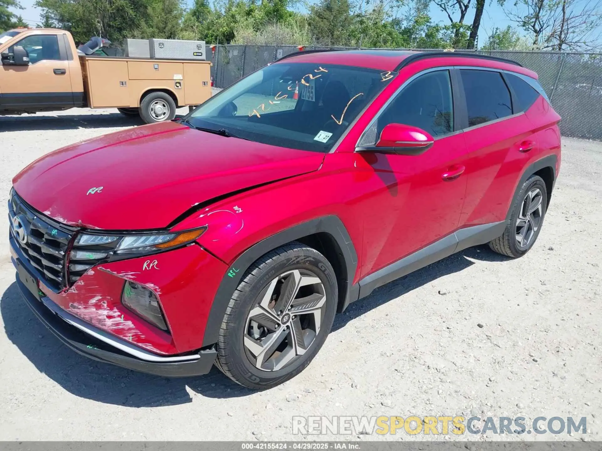 2 Photograph of a damaged car 5NMJF3AE9NH042687 HYUNDAI TUCSON 2022