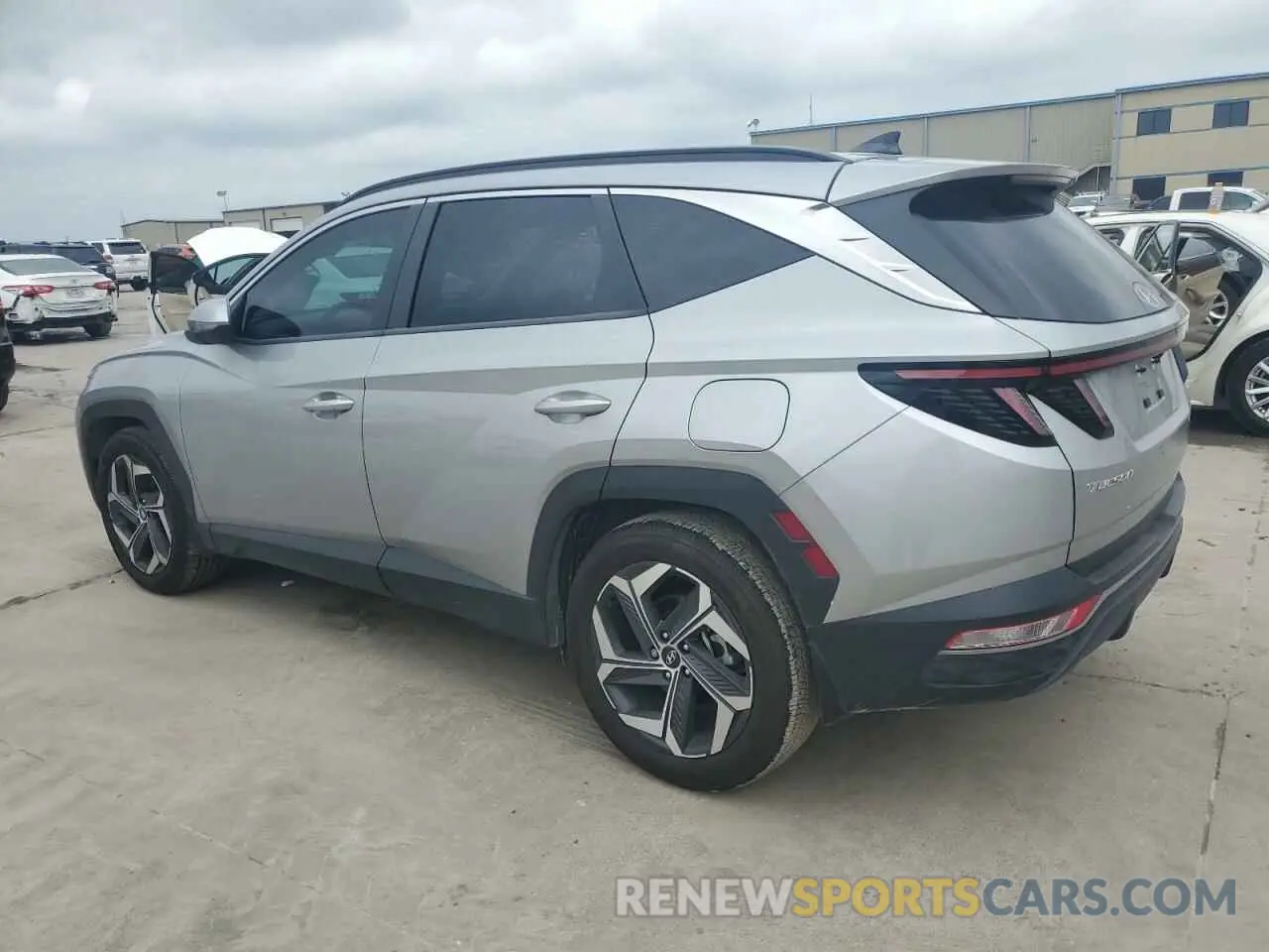 2 Photograph of a damaged car 5NMJF3AE9NH061420 HYUNDAI TUCSON 2022
