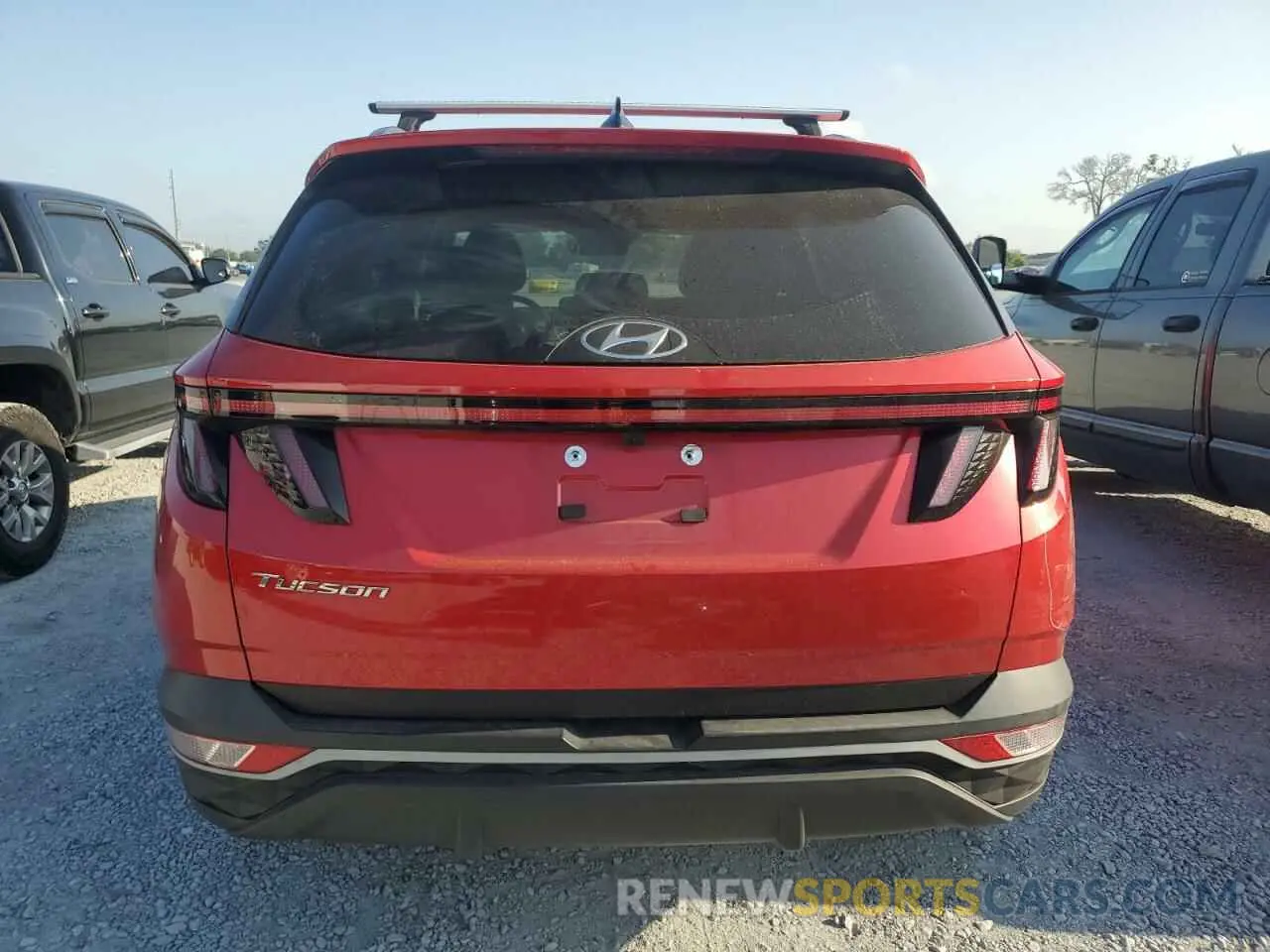 6 Photograph of a damaged car 5NMJF3AE9NH098435 HYUNDAI TUCSON 2022