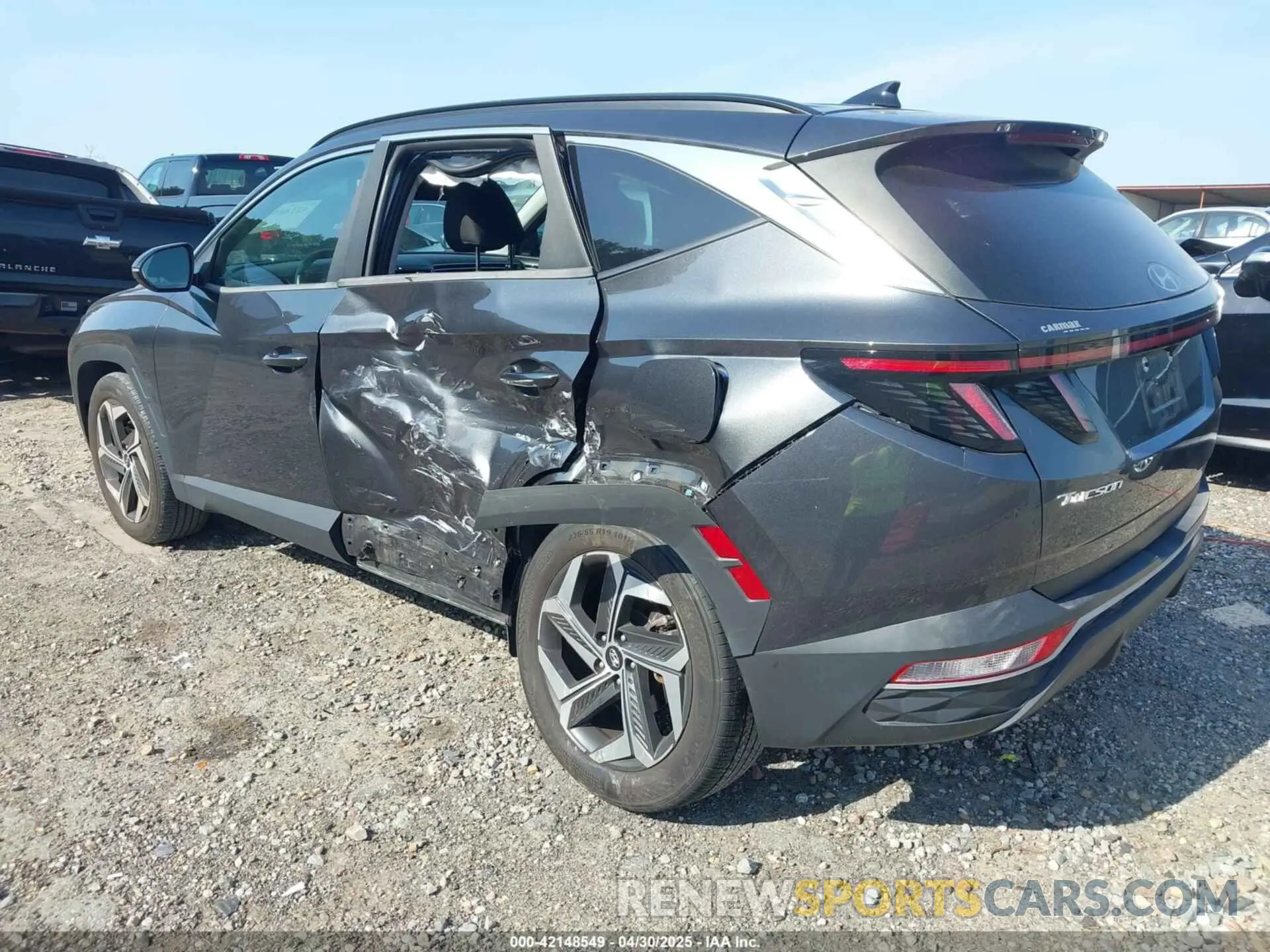 3 Photograph of a damaged car 5NMJF3AEXNH001548 HYUNDAI TUCSON 2022