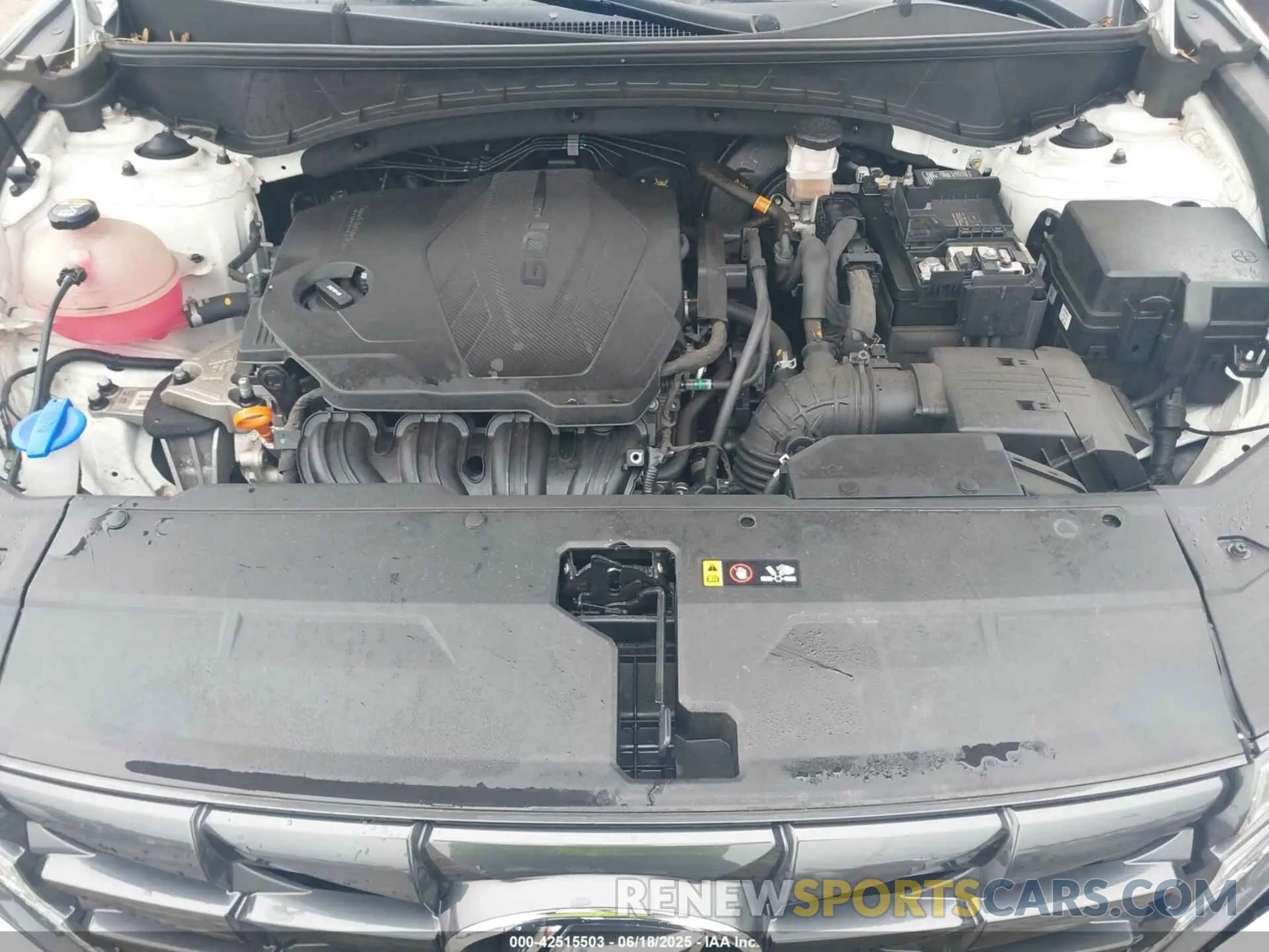 10 Photograph of a damaged car 5NMJFCAE0NH051066 HYUNDAI TUCSON 2022