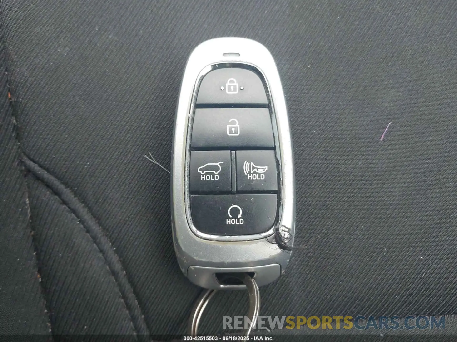 11 Photograph of a damaged car 5NMJFCAE0NH051066 HYUNDAI TUCSON 2022