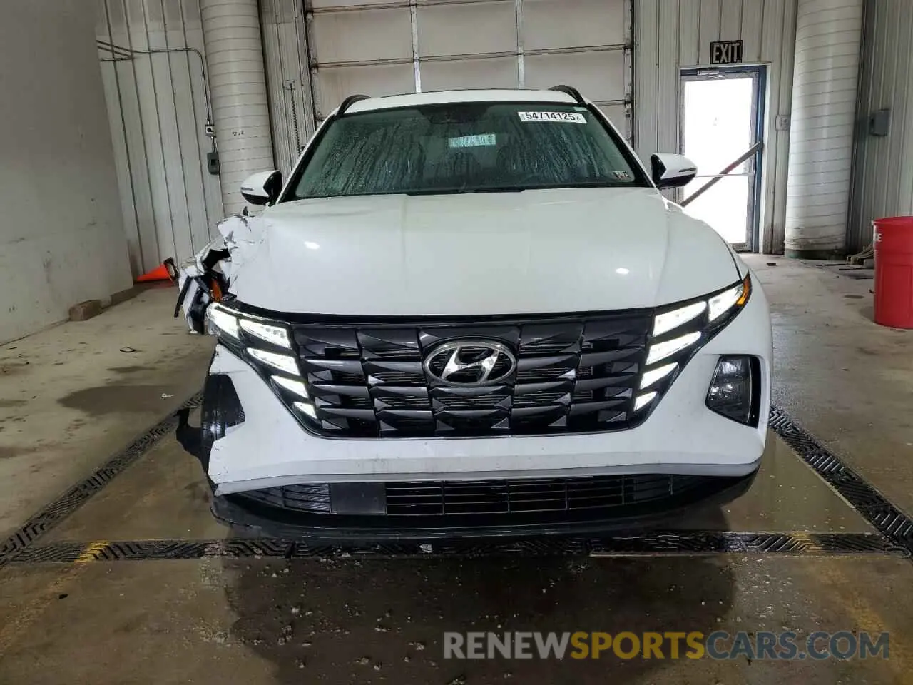 5 Photograph of a damaged car 5NMJFCAE2NH128570 HYUNDAI TUCSON 2022