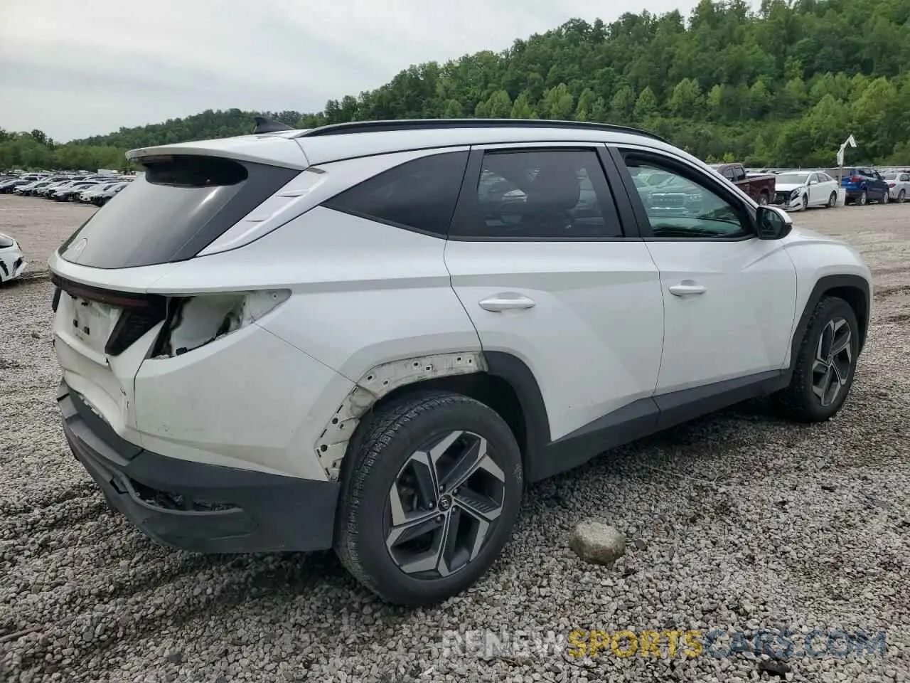 3 Photograph of a damaged car 5NMJFCAE3NH094302 HYUNDAI TUCSON 2022