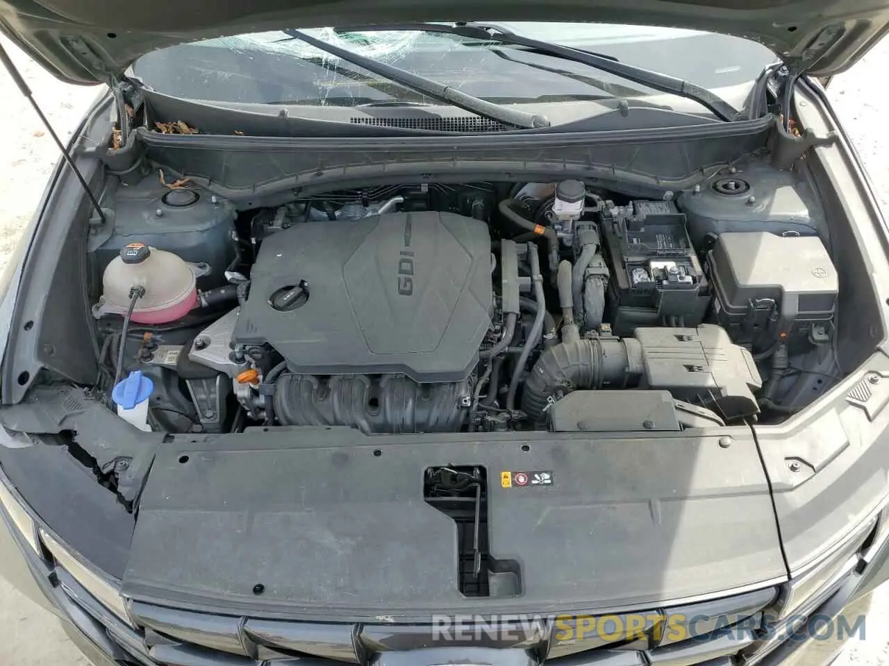 12 Photograph of a damaged car 5NMJFCAE3NH097586 HYUNDAI TUCSON 2022