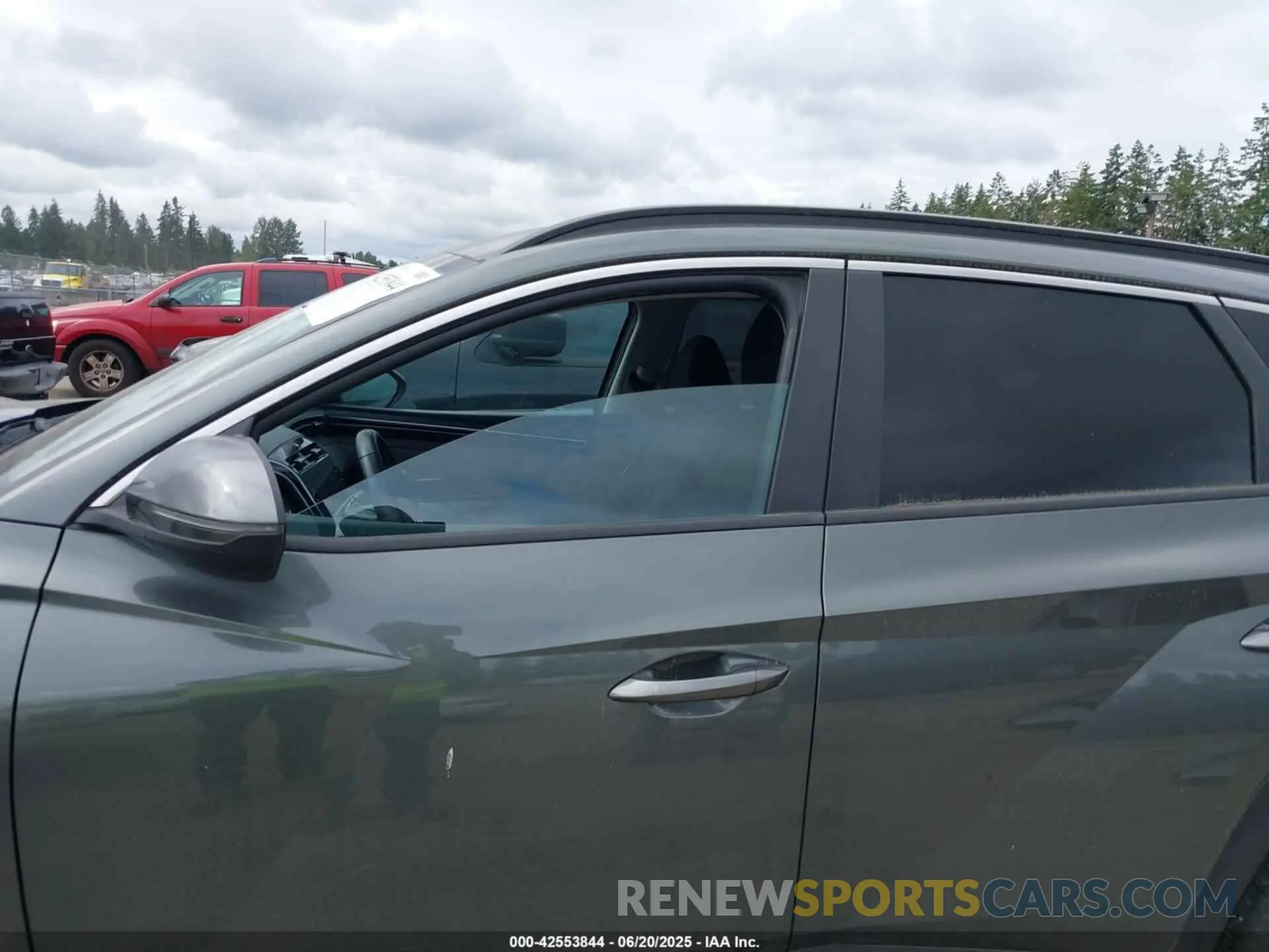 15 Photograph of a damaged car 5NMJFCAE3NH124480 HYUNDAI TUCSON 2022