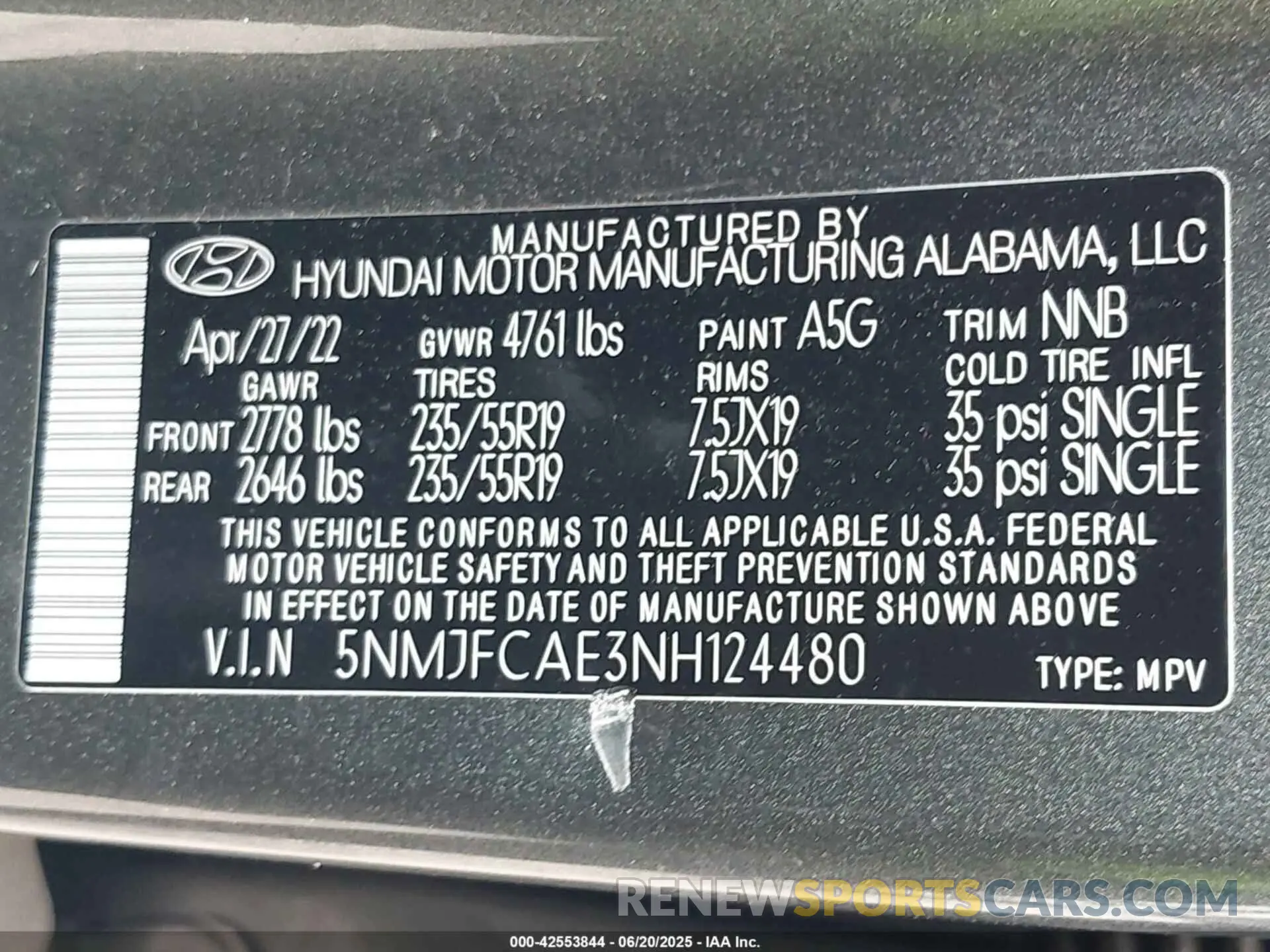 9 Photograph of a damaged car 5NMJFCAE3NH124480 HYUNDAI TUCSON 2022