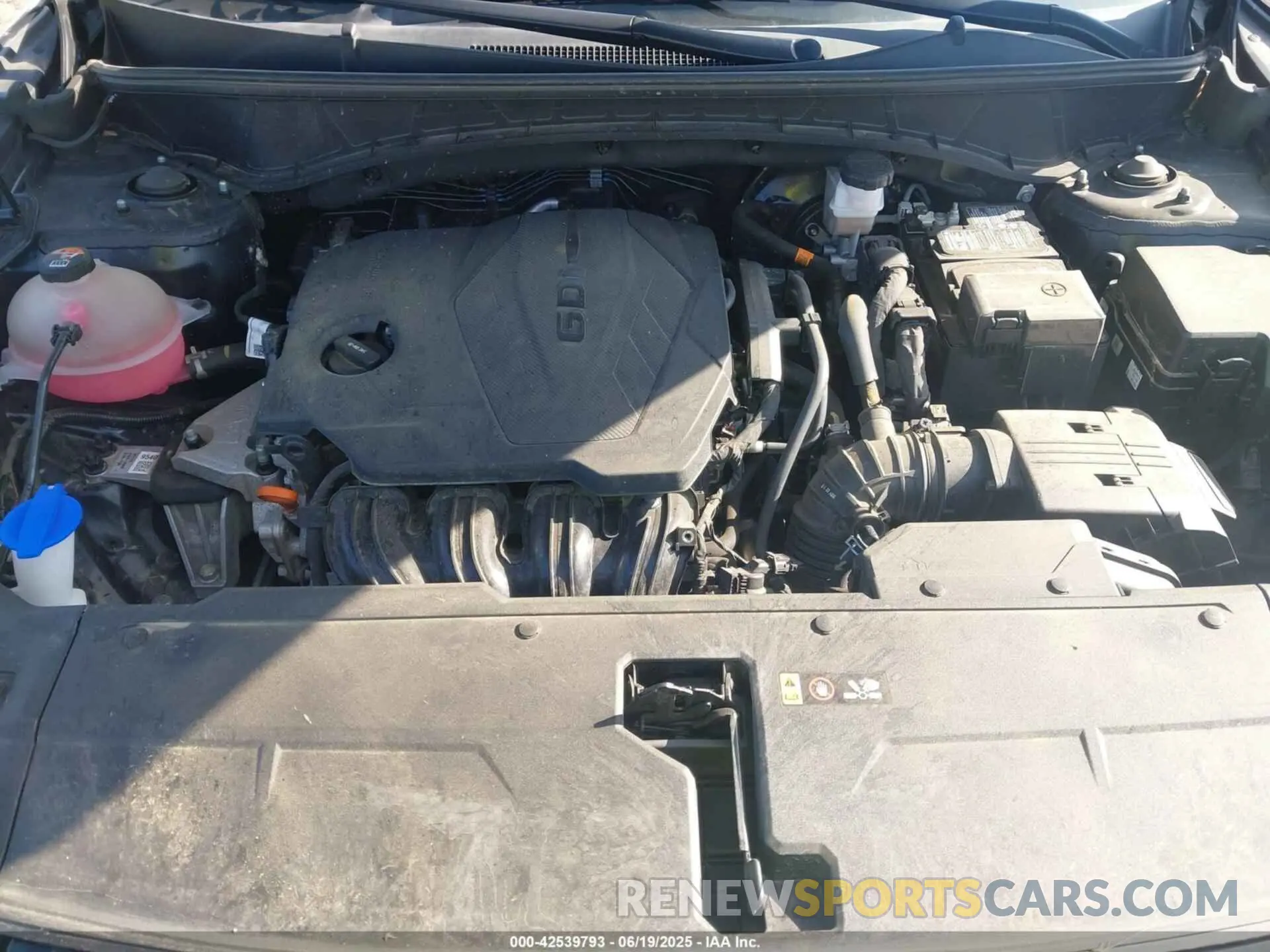 10 Photograph of a damaged car 5NMJFCAE4NH001819 HYUNDAI TUCSON 2022