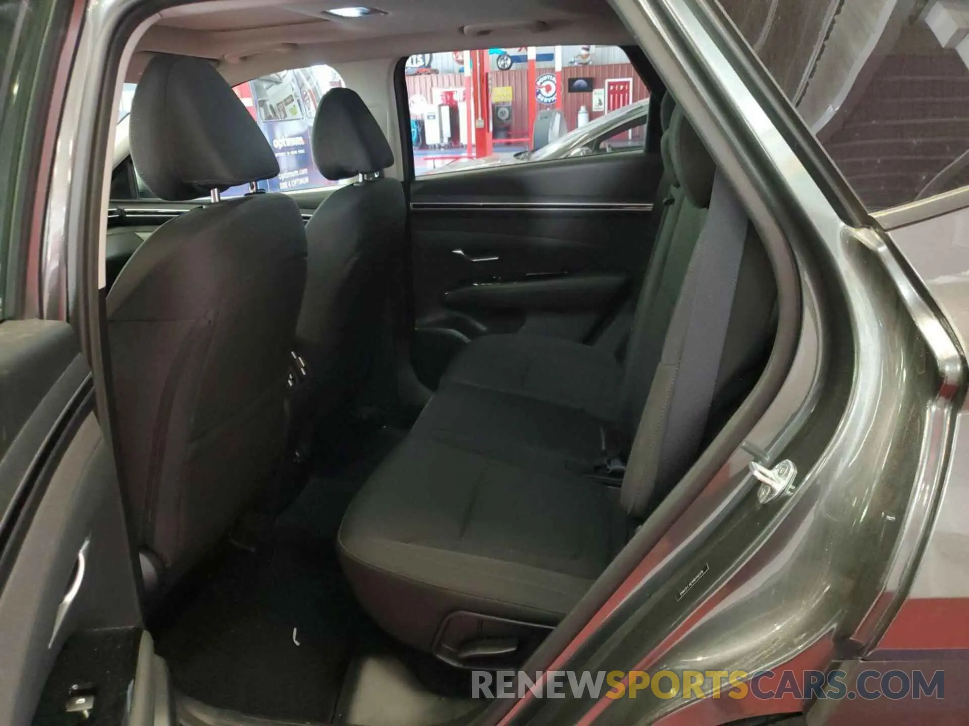 9 Photograph of a damaged car 5NMJFCAE4NH132278 HYUNDAI TUCSON 2022
