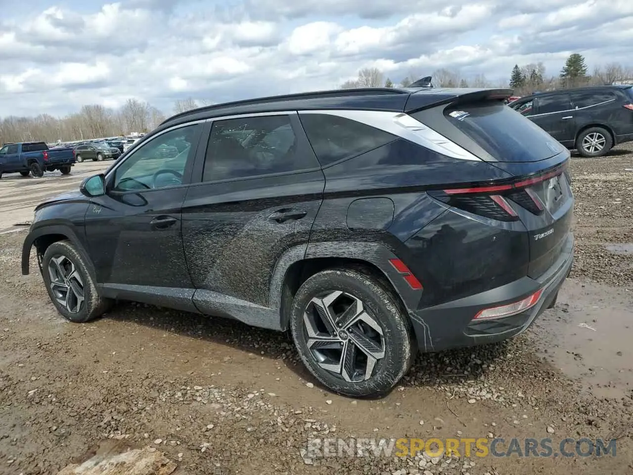 2 Photograph of a damaged car 5NMJFCAE4NH139523 HYUNDAI TUCSON 2022