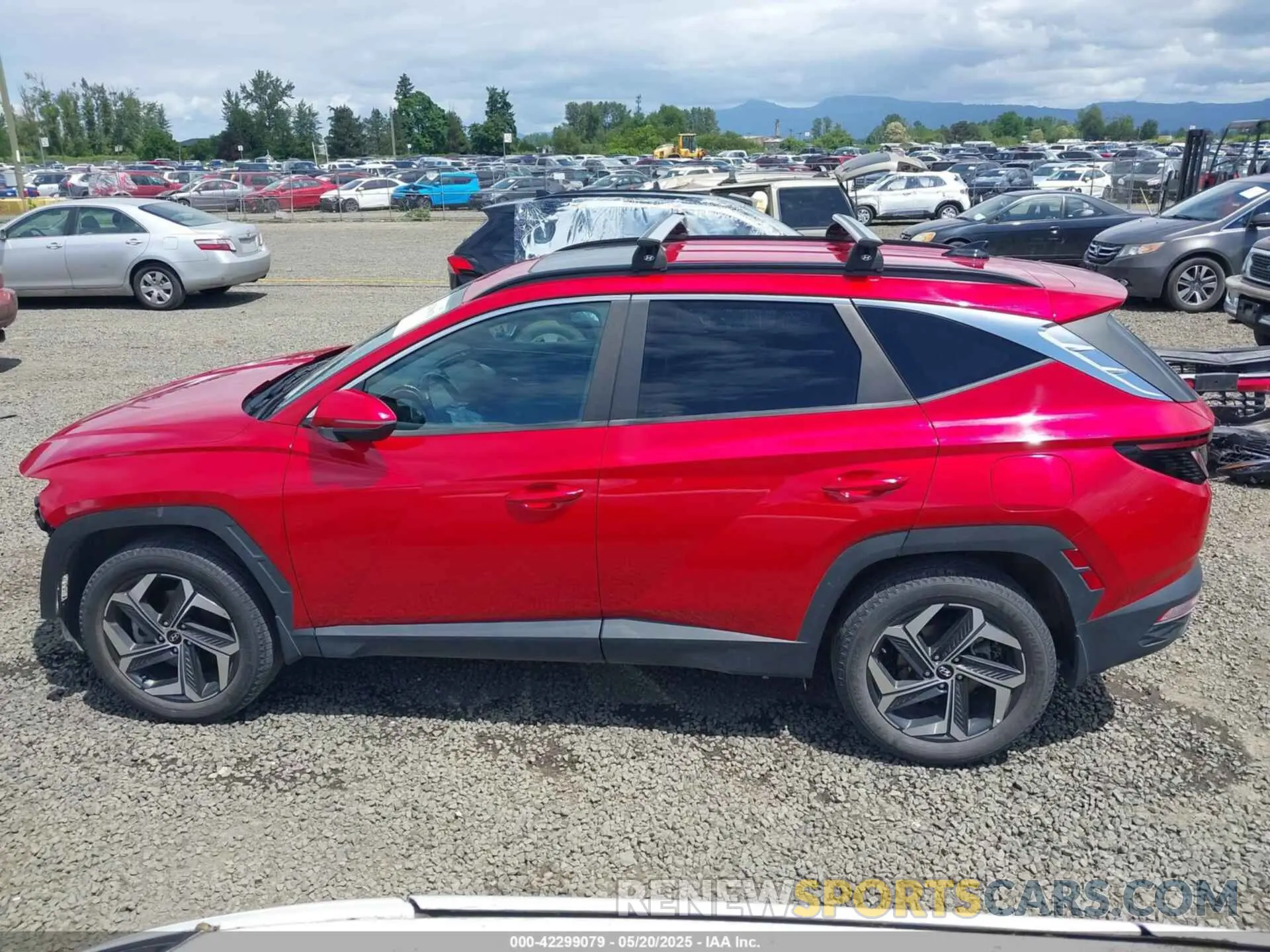 15 Photograph of a damaged car 5NMJFCAE5NH095662 HYUNDAI TUCSON 2022