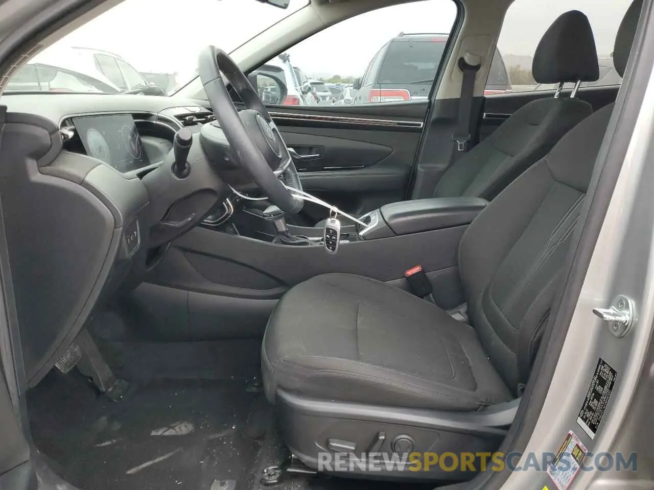 7 Photograph of a damaged car 5NMJFCAE5NH147033 HYUNDAI TUCSON 2022