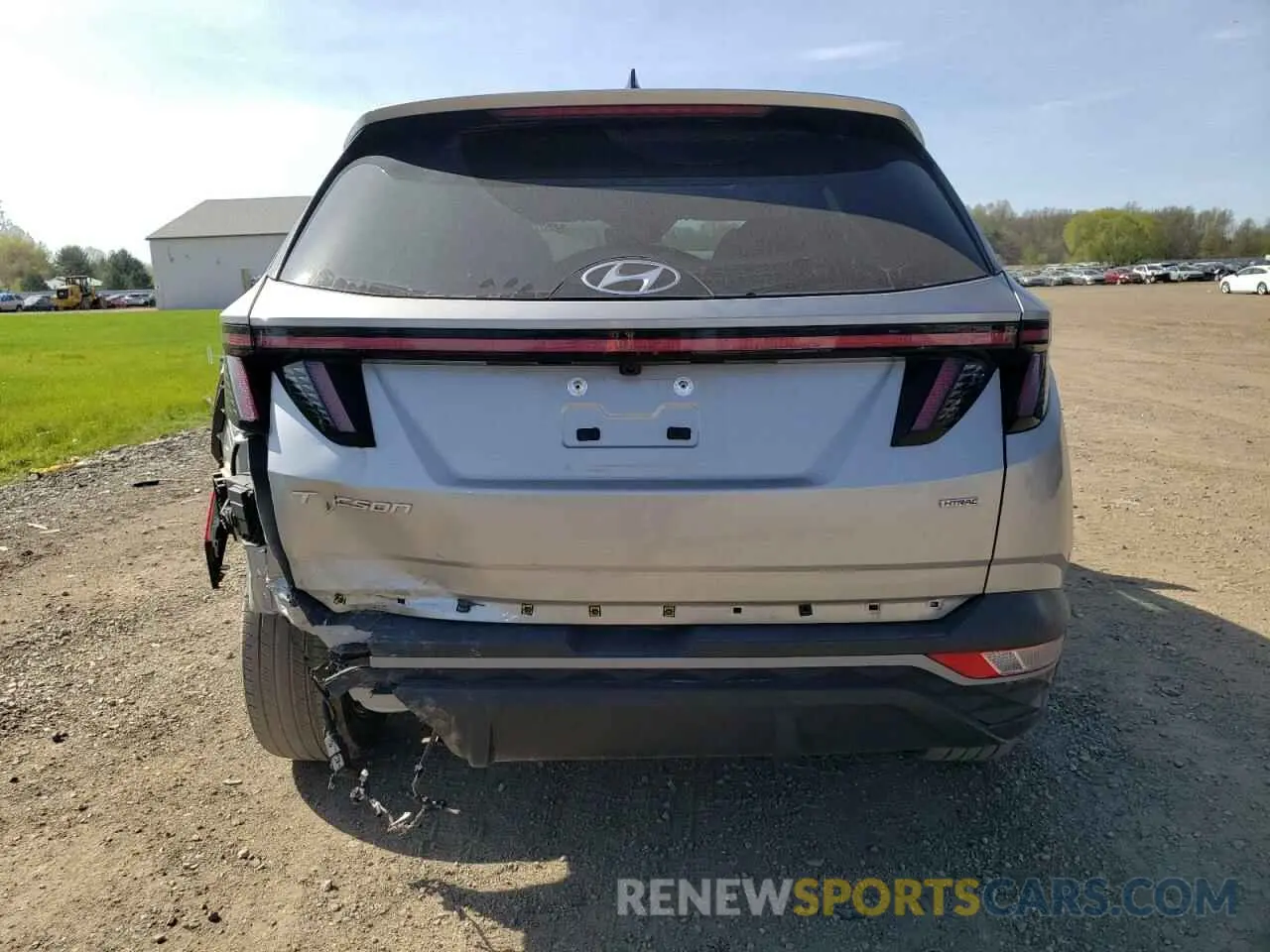 6 Photograph of a damaged car 5NMJFCAE5NH148604 HYUNDAI TUCSON 2022