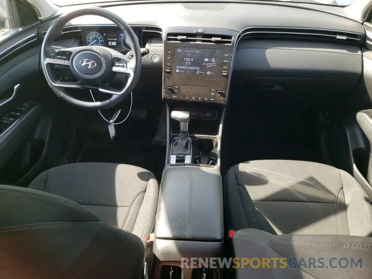 8 Photograph of a damaged car 5NMJFCAE5NH148604 HYUNDAI TUCSON 2022