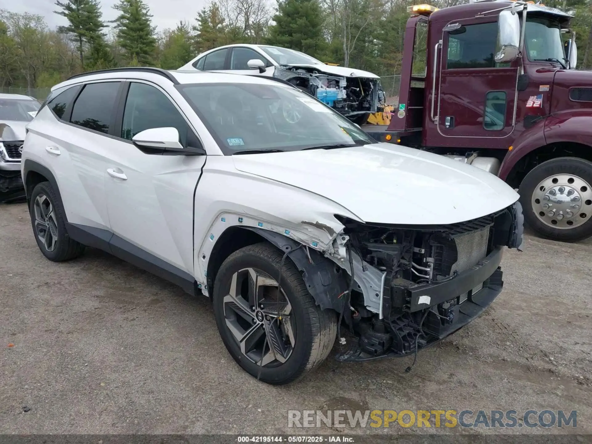 1 Photograph of a damaged car 5NMJFCAE6NH065084 HYUNDAI TUCSON 2022