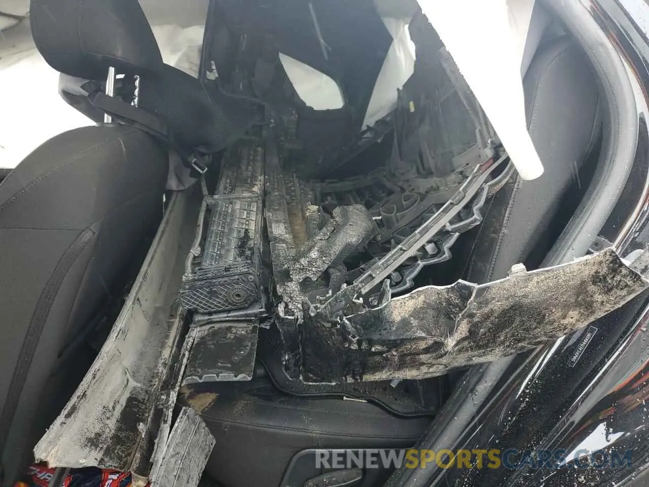 11 Photograph of a damaged car 5NMJFCAE7NH043191 HYUNDAI TUCSON 2022
