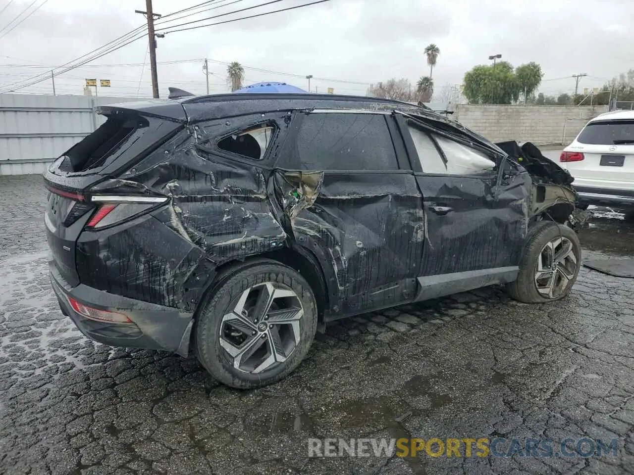 3 Photograph of a damaged car 5NMJFCAE7NH043191 HYUNDAI TUCSON 2022