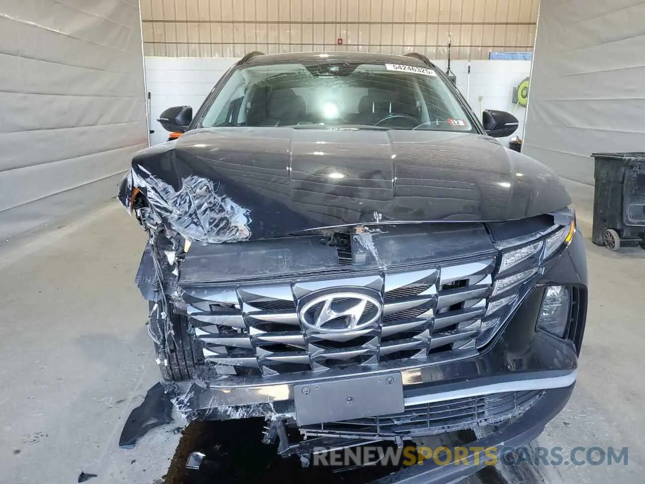 5 Photograph of a damaged car 5NMJFCAE7NH103373 HYUNDAI TUCSON 2022