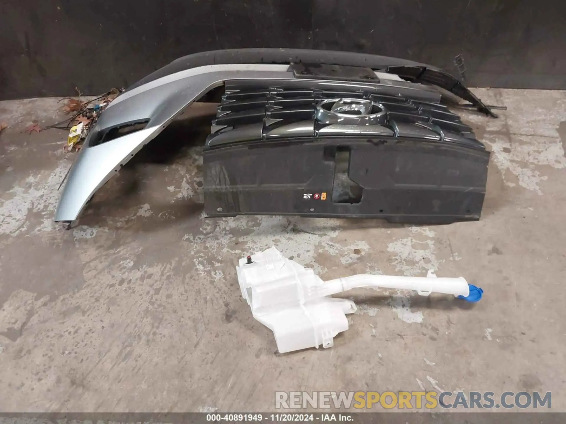 12 Photograph of a damaged car 5NMJFCAE7NH128788 HYUNDAI TUCSON 2022