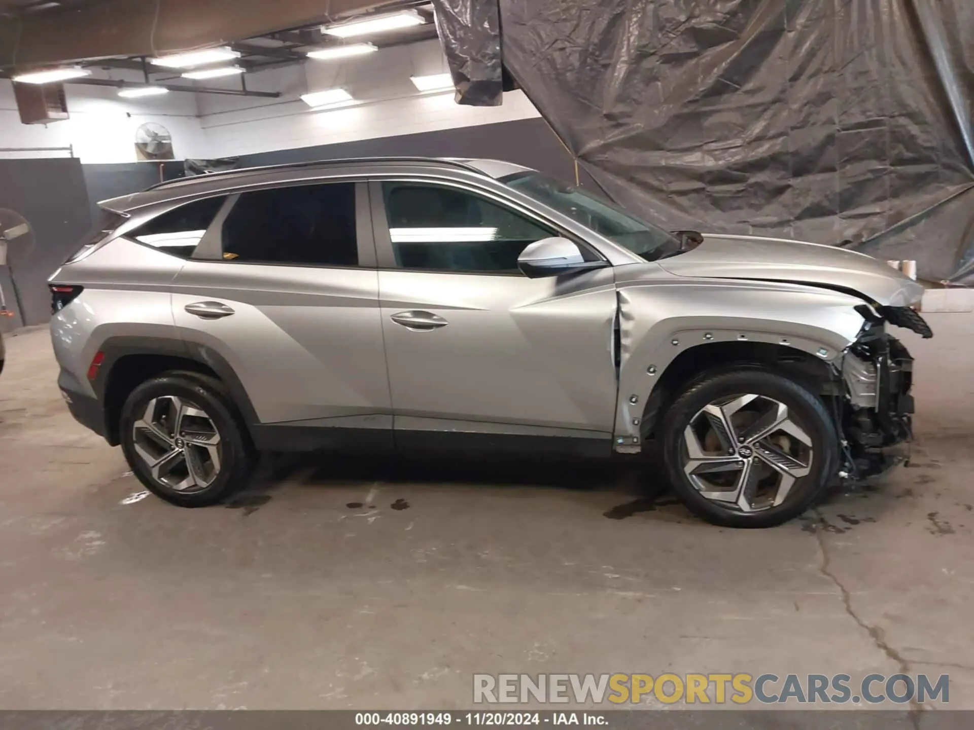 14 Photograph of a damaged car 5NMJFCAE7NH128788 HYUNDAI TUCSON 2022