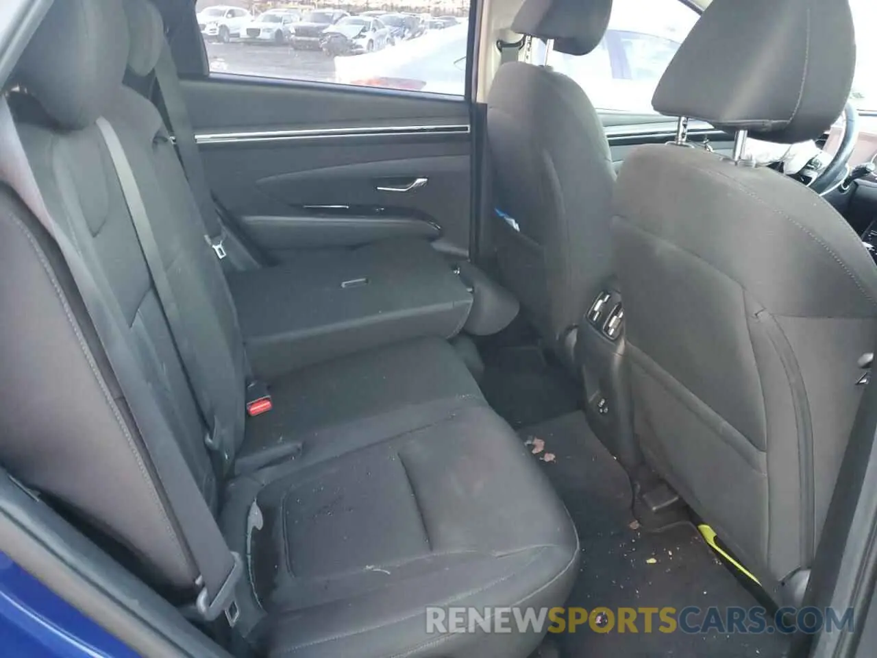 11 Photograph of a damaged car 5NMJFCAE8NH050828 HYUNDAI TUCSON 2022