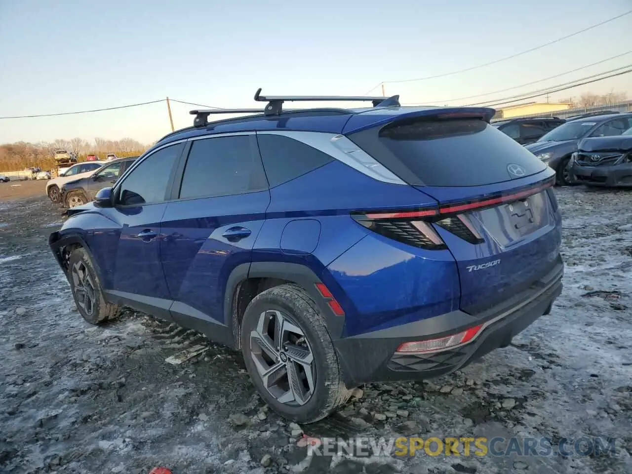2 Photograph of a damaged car 5NMJFCAE8NH050828 HYUNDAI TUCSON 2022