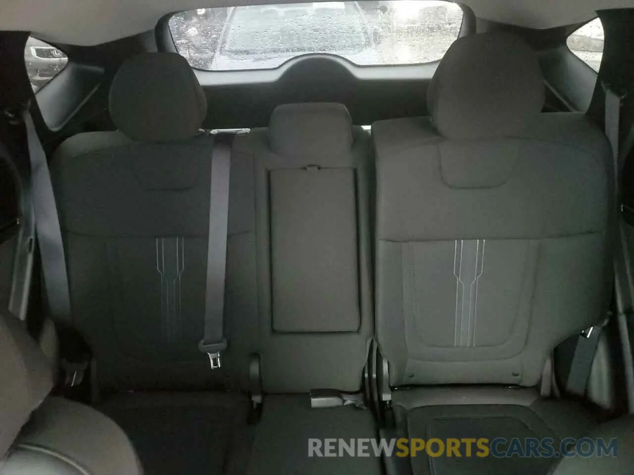 10 Photograph of a damaged car 5NMJFCAE8NH057407 HYUNDAI TUCSON 2022