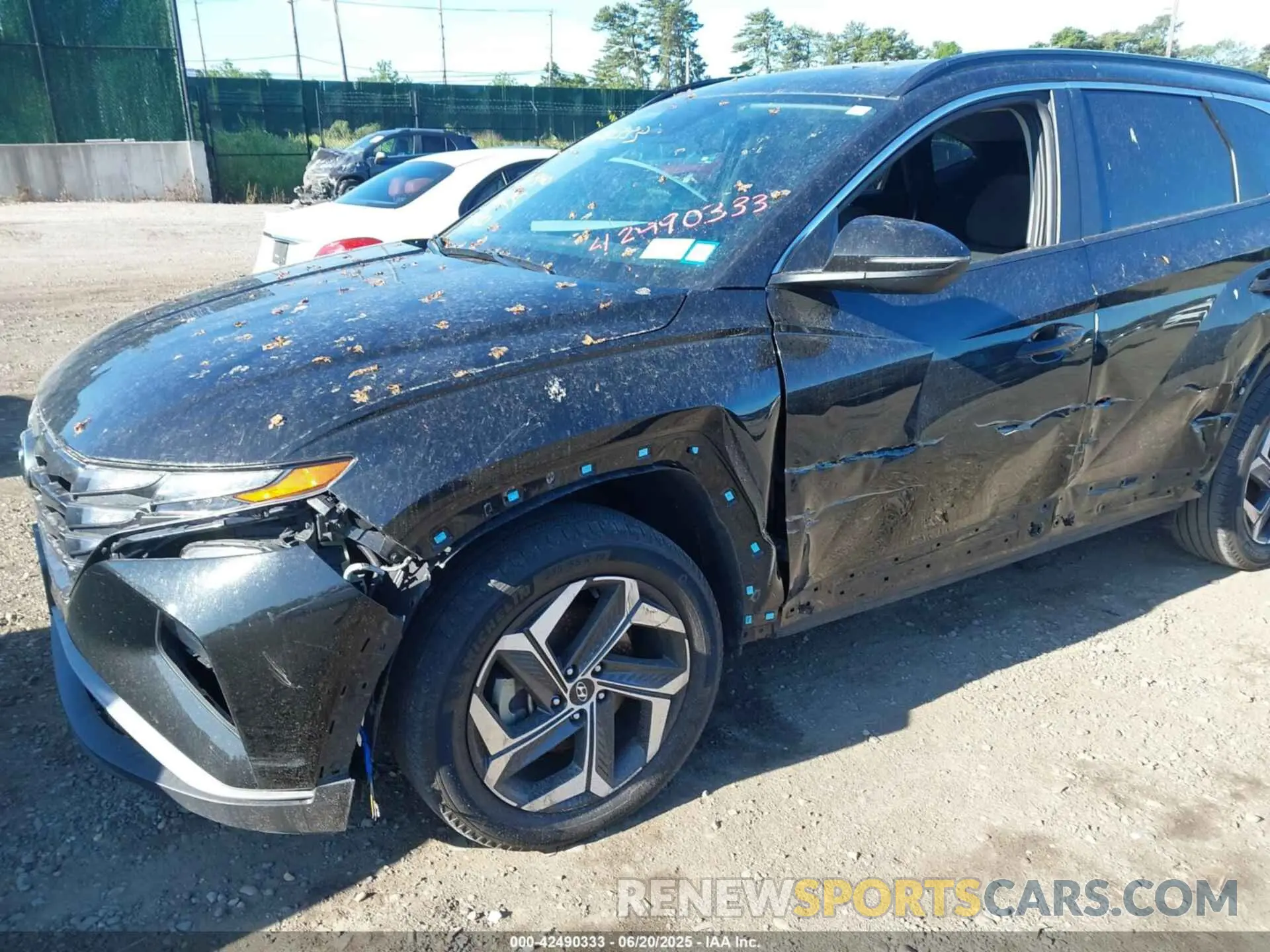 6 Photograph of a damaged car 5NMJFCAE8NH132039 HYUNDAI TUCSON 2022