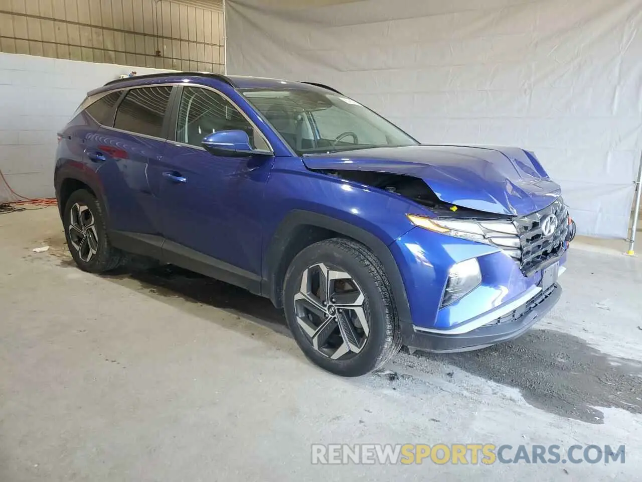 4 Photograph of a damaged car 5NMJFCAE9NH035867 HYUNDAI TUCSON 2022