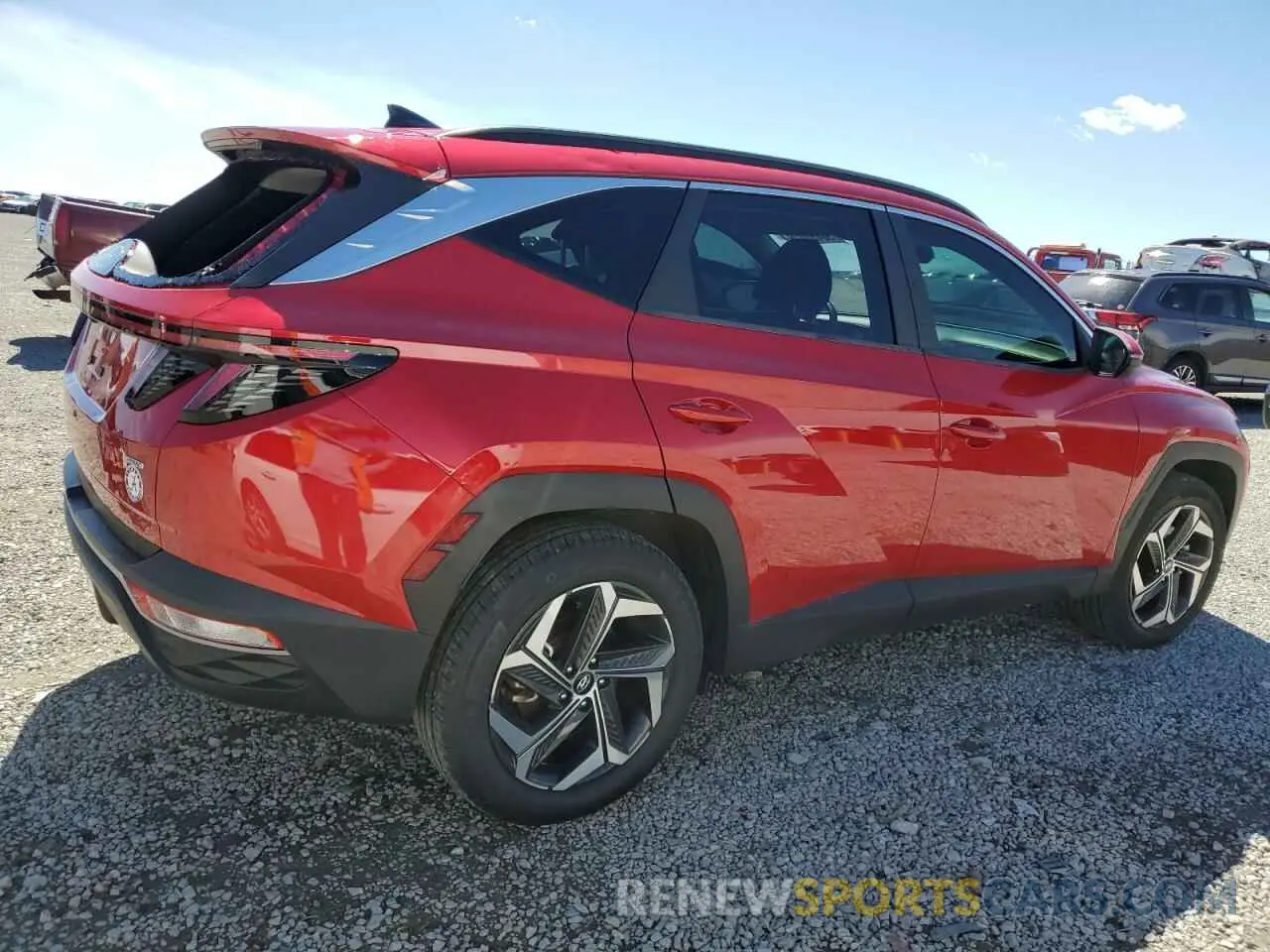 3 Photograph of a damaged car 5NMJFCAEXNH073835 HYUNDAI TUCSON 2022
