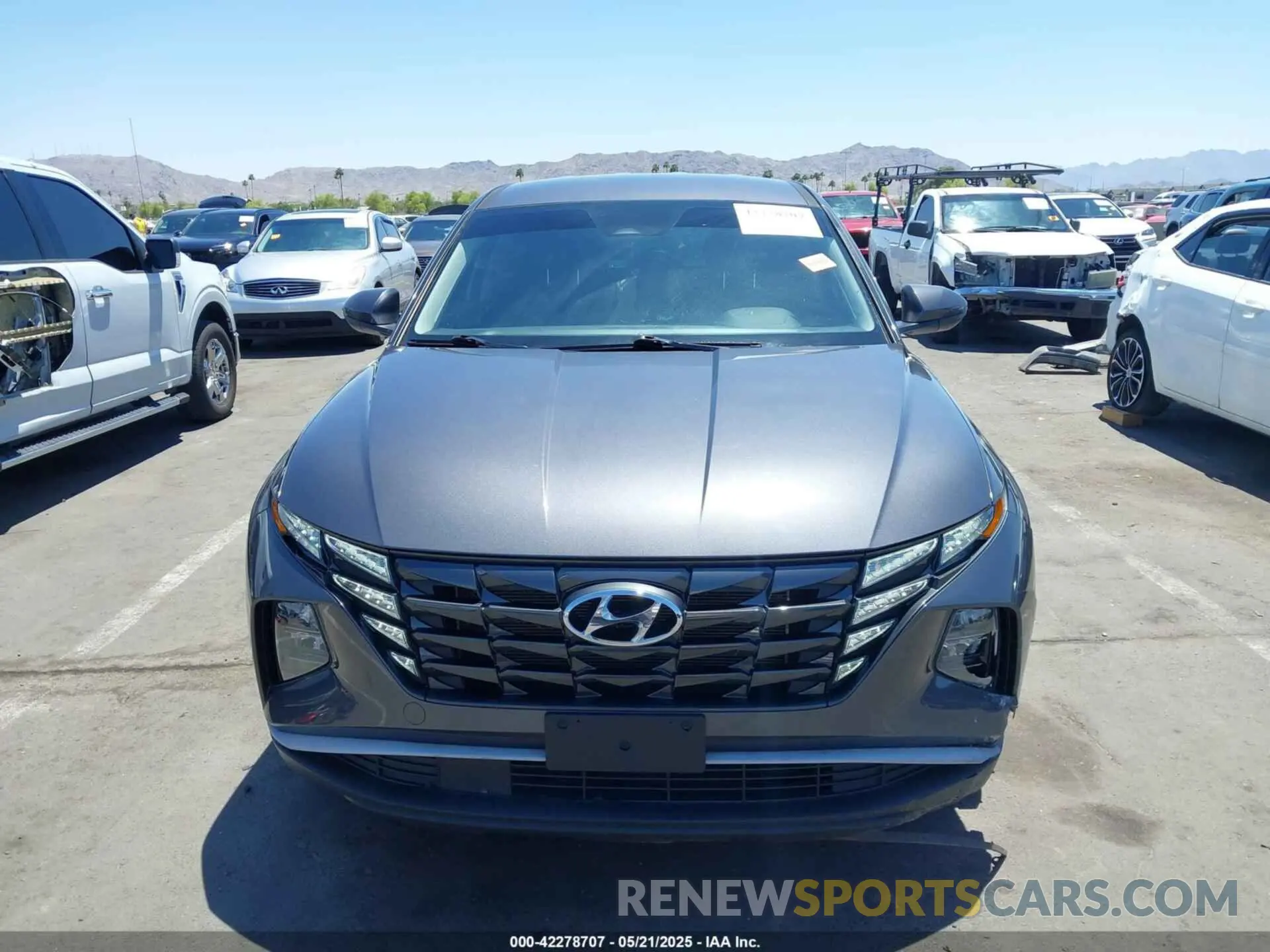 12 Photograph of a damaged car KM8JA3AE4NU053325 HYUNDAI TUCSON 2022