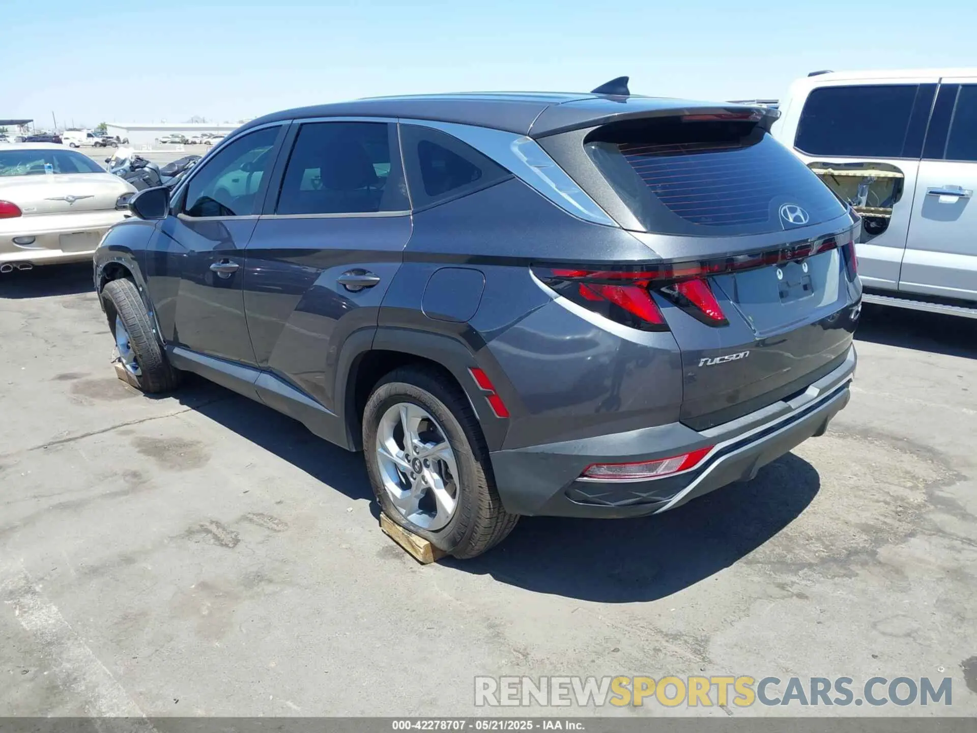 3 Photograph of a damaged car KM8JA3AE4NU053325 HYUNDAI TUCSON 2022