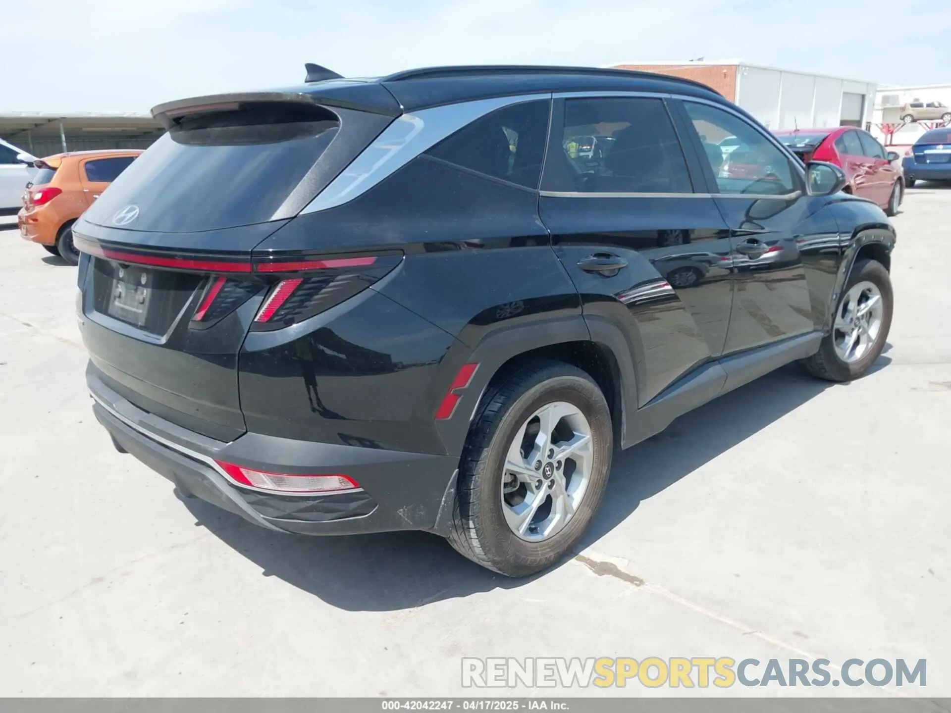 4 Photograph of a damaged car KM8JB3AEXNU091087 HYUNDAI TUCSON 2022