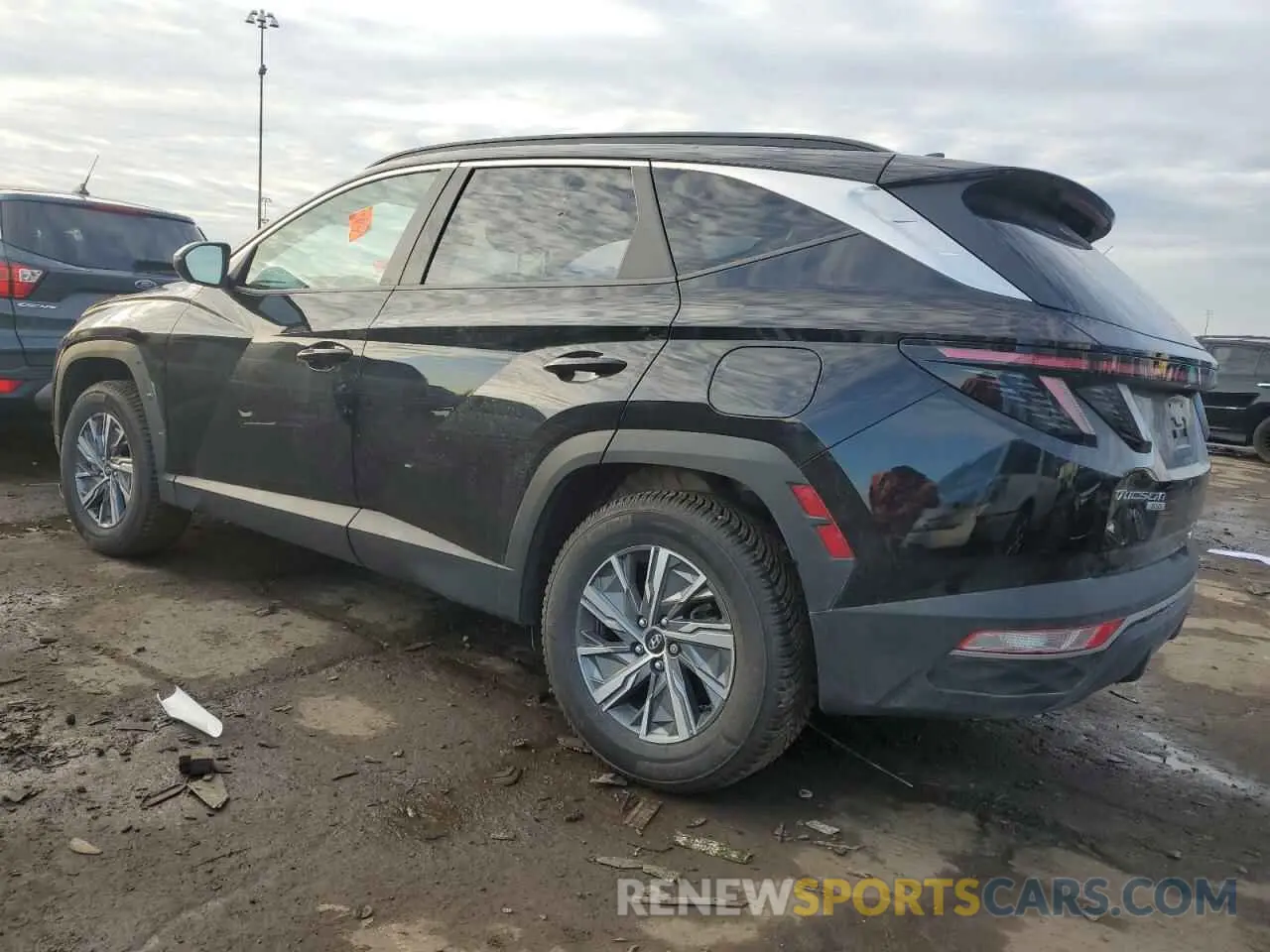 2 Photograph of a damaged car KM8JBCA17NU014268 HYUNDAI TUCSON 2022