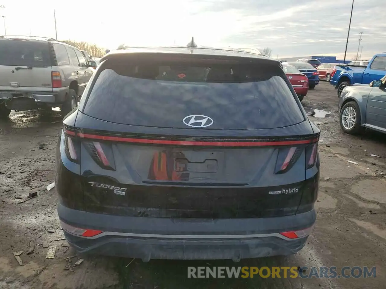 6 Photograph of a damaged car KM8JBCA17NU014268 HYUNDAI TUCSON 2022