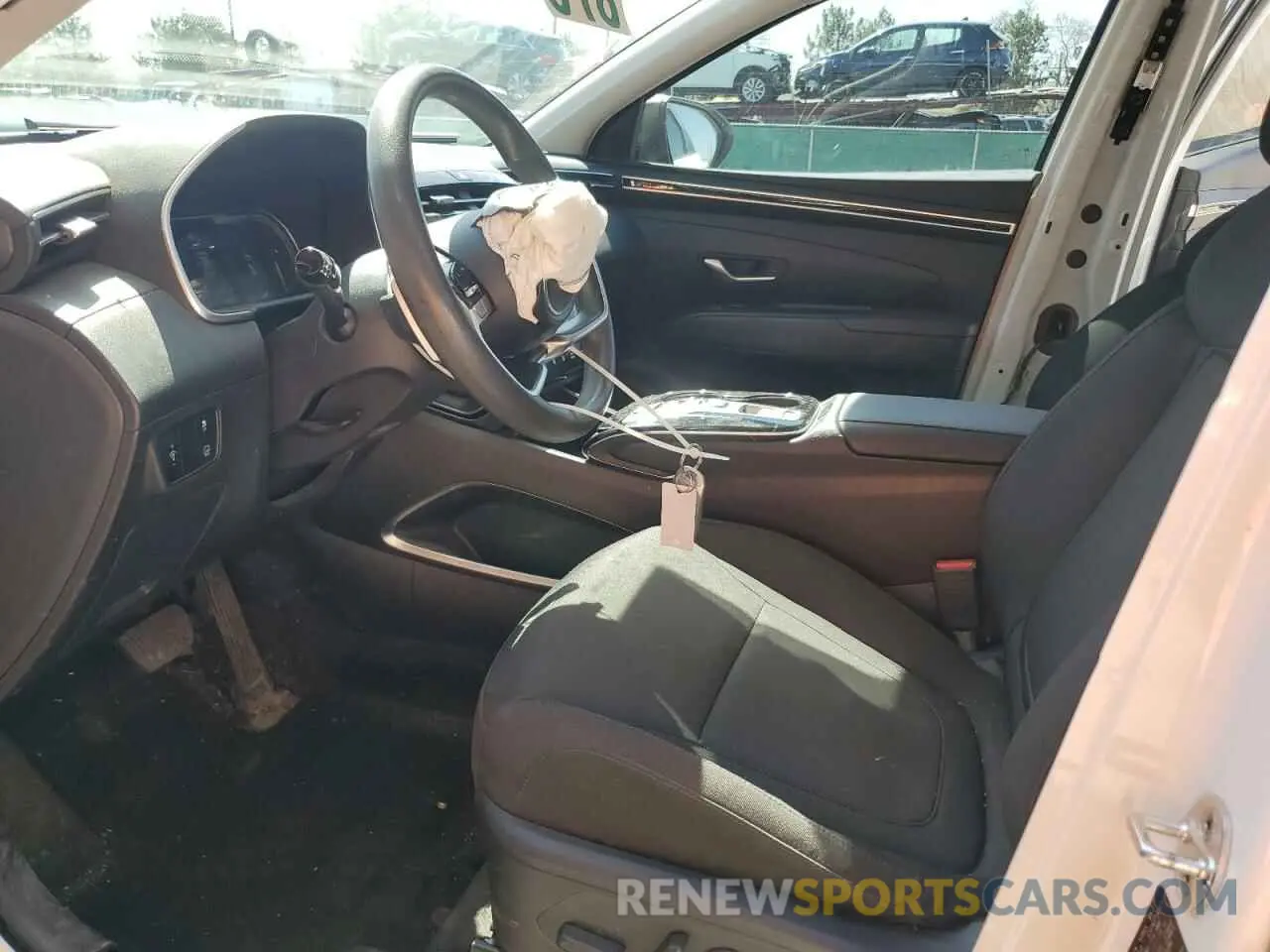 7 Photograph of a damaged car KM8JBCA19NU032500 HYUNDAI TUCSON 2022