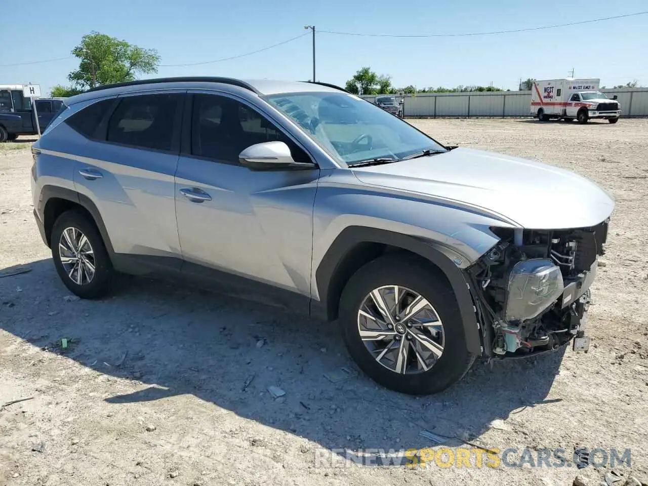 4 Photograph of a damaged car KM8JBCA1XNU031906 HYUNDAI TUCSON 2022