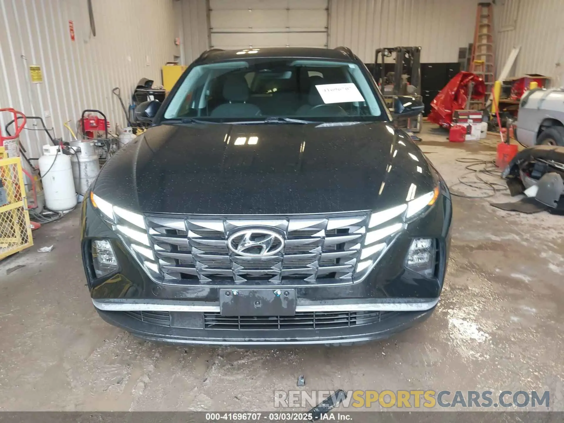 13 Photograph of a damaged car KM8JBCAE4NU033735 HYUNDAI TUCSON 2022