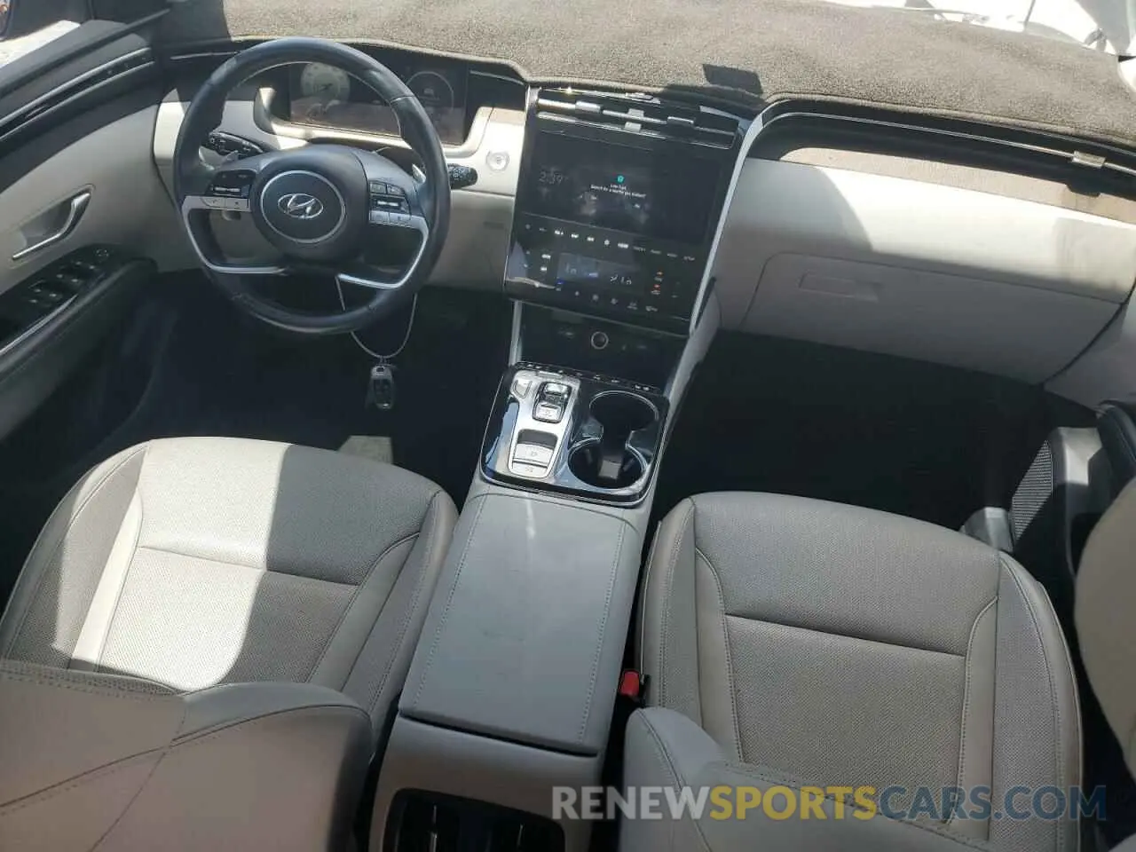 8 Photograph of a damaged car KM8JE3AE3NU060318 HYUNDAI TUCSON 2022