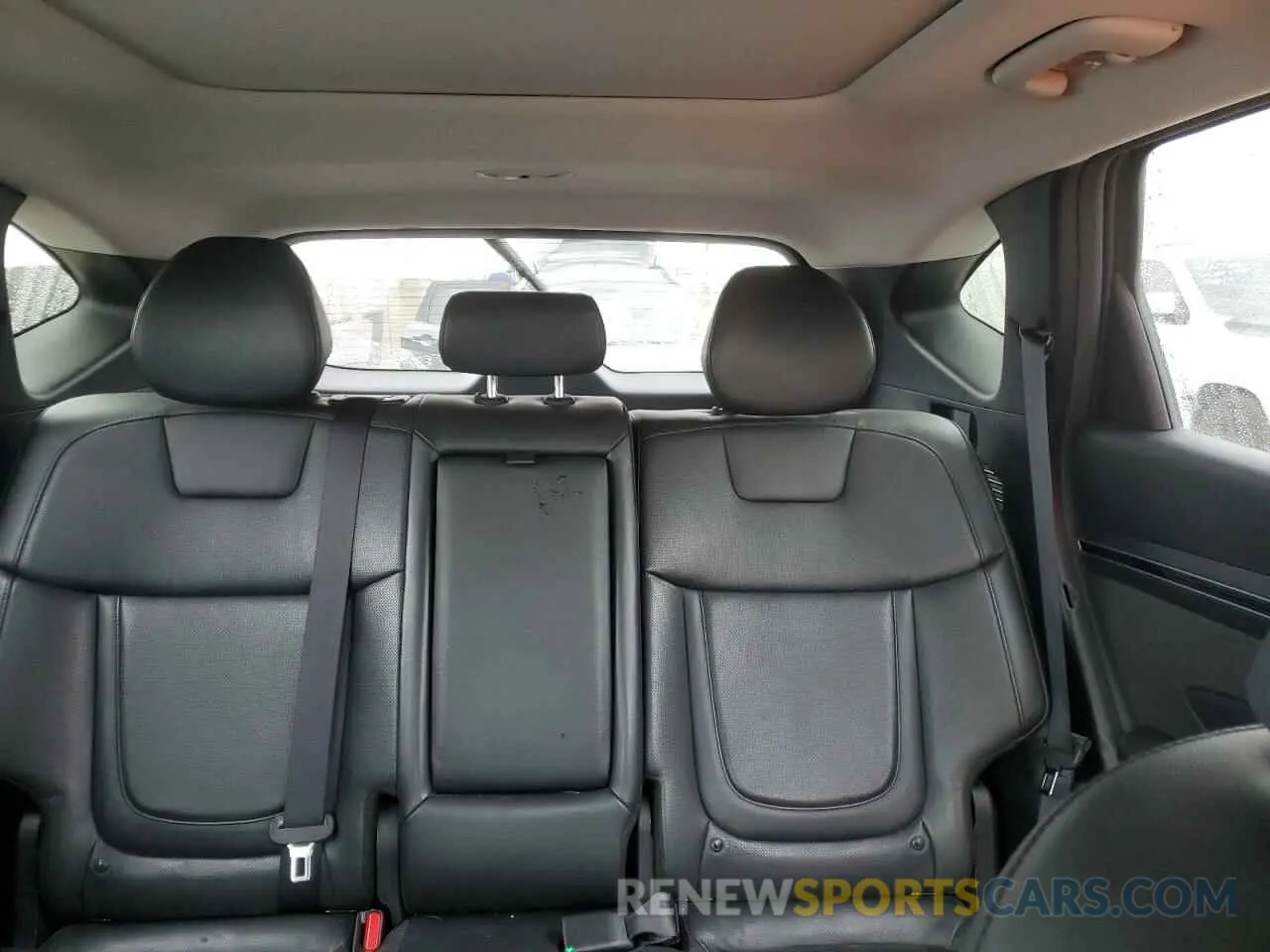 10 Photograph of a damaged car KM8JECA13NU059358 HYUNDAI TUCSON 2022