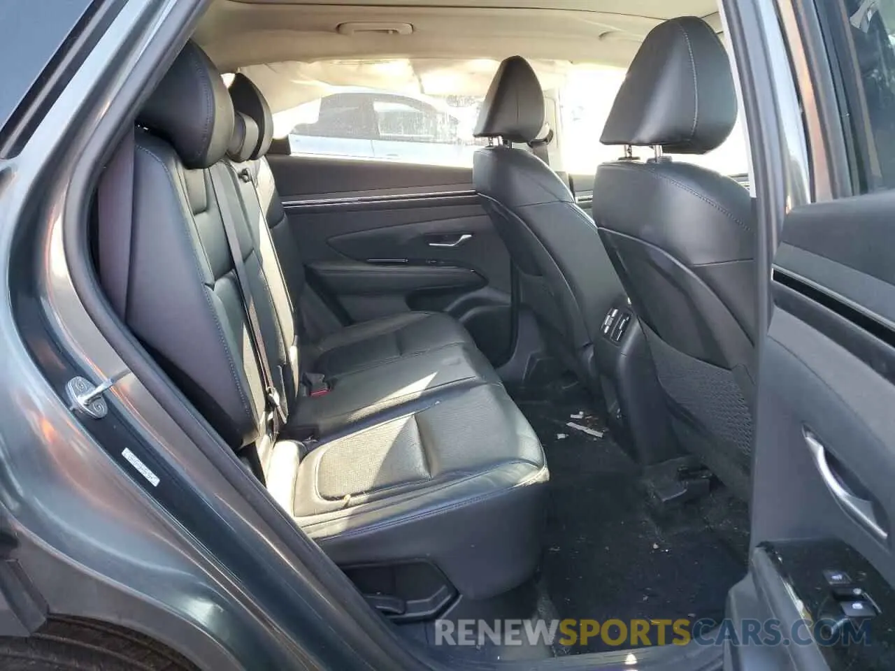 11 Photograph of a damaged car KM8JECA16NU067020 HYUNDAI TUCSON 2022