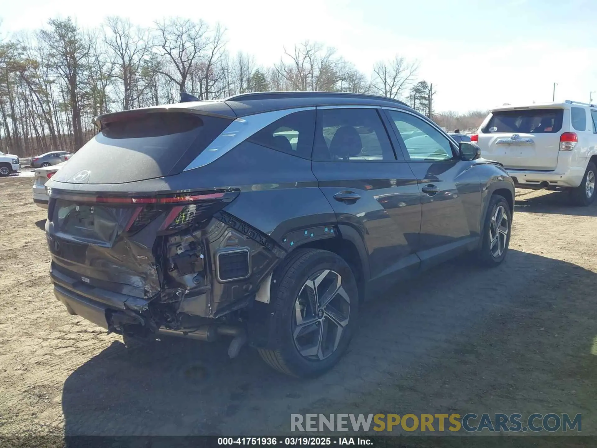 4 Photograph of a damaged car KM8JECAE2NU061461 HYUNDAI TUCSON 2022