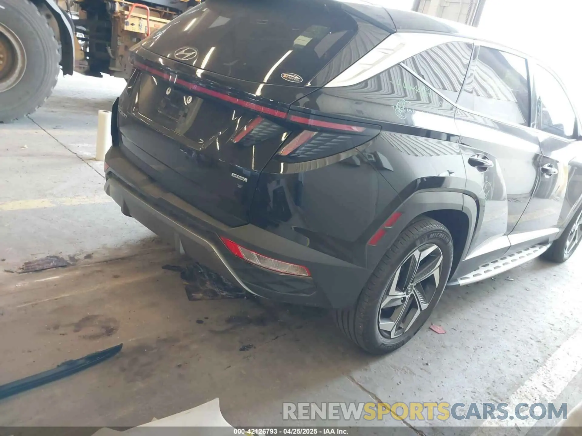 4 Photograph of a damaged car KM8JECAEXNU170699 HYUNDAI TUCSON 2022