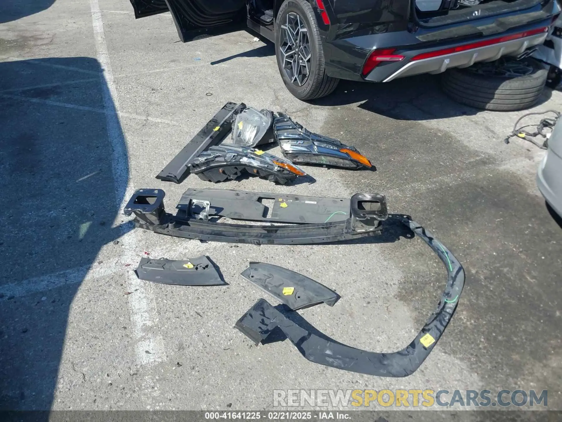 12 Photograph of a damaged car KM8JF3AE5NU122606 HYUNDAI TUCSON 2022