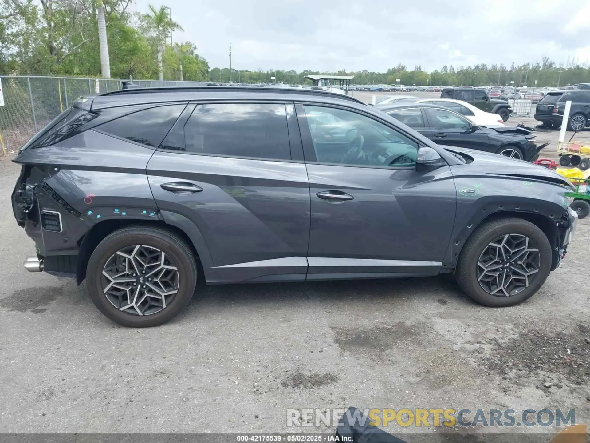 14 Photograph of a damaged car KM8JF3AE9NU158329 HYUNDAI TUCSON 2022