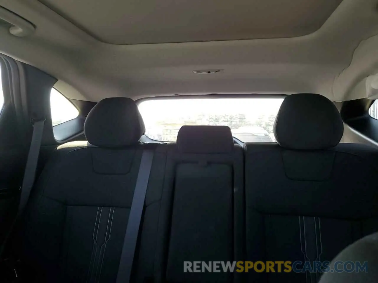 10 Photograph of a damaged car KM8JFCA14NU057423 HYUNDAI TUCSON 2022