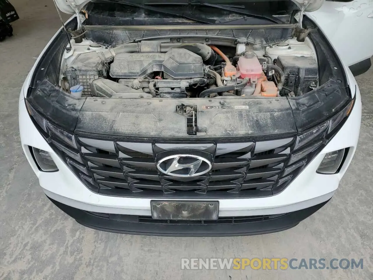 13 Photograph of a damaged car KM8JFCA17NU012055 HYUNDAI TUCSON 2022